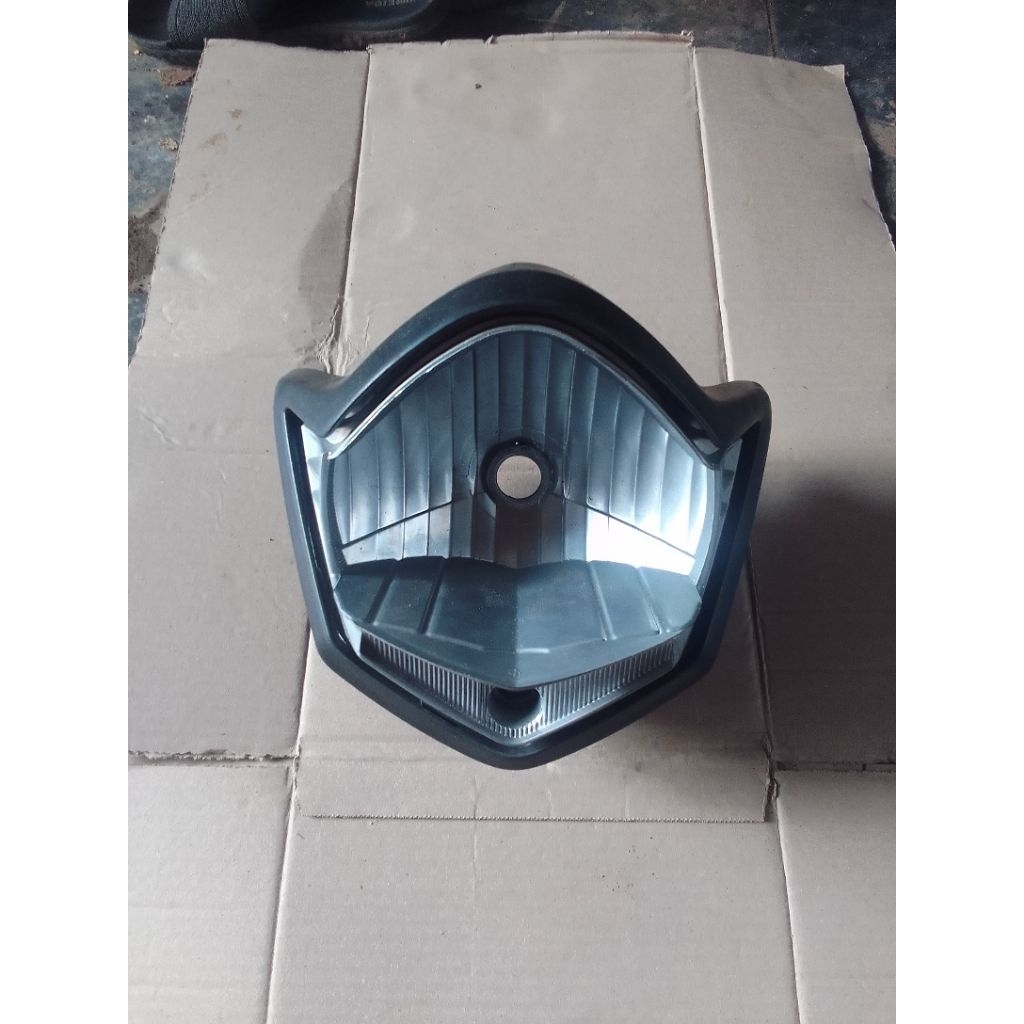 Headlamp Lampu Depan Vixion Old Tanpa Mika Bekas original second