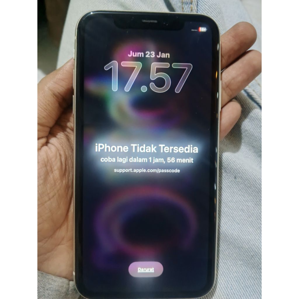 Ip 11 lock icloud ibox