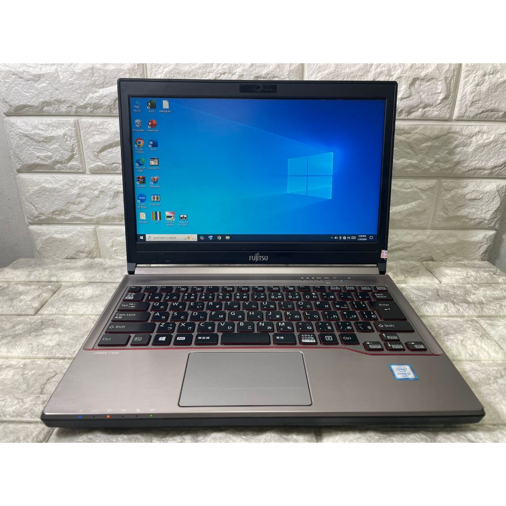 Laptop Fujitsu E736 Core i3 Gen 6 Layar 13inch