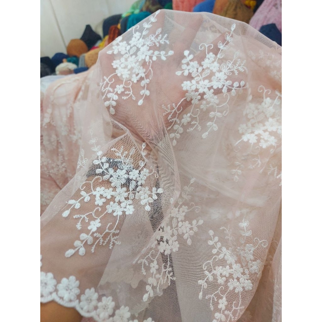 kain tile bordir Premium - kain tile bordir motif bunga timbul - kain tile bordir mewah ( salem) T