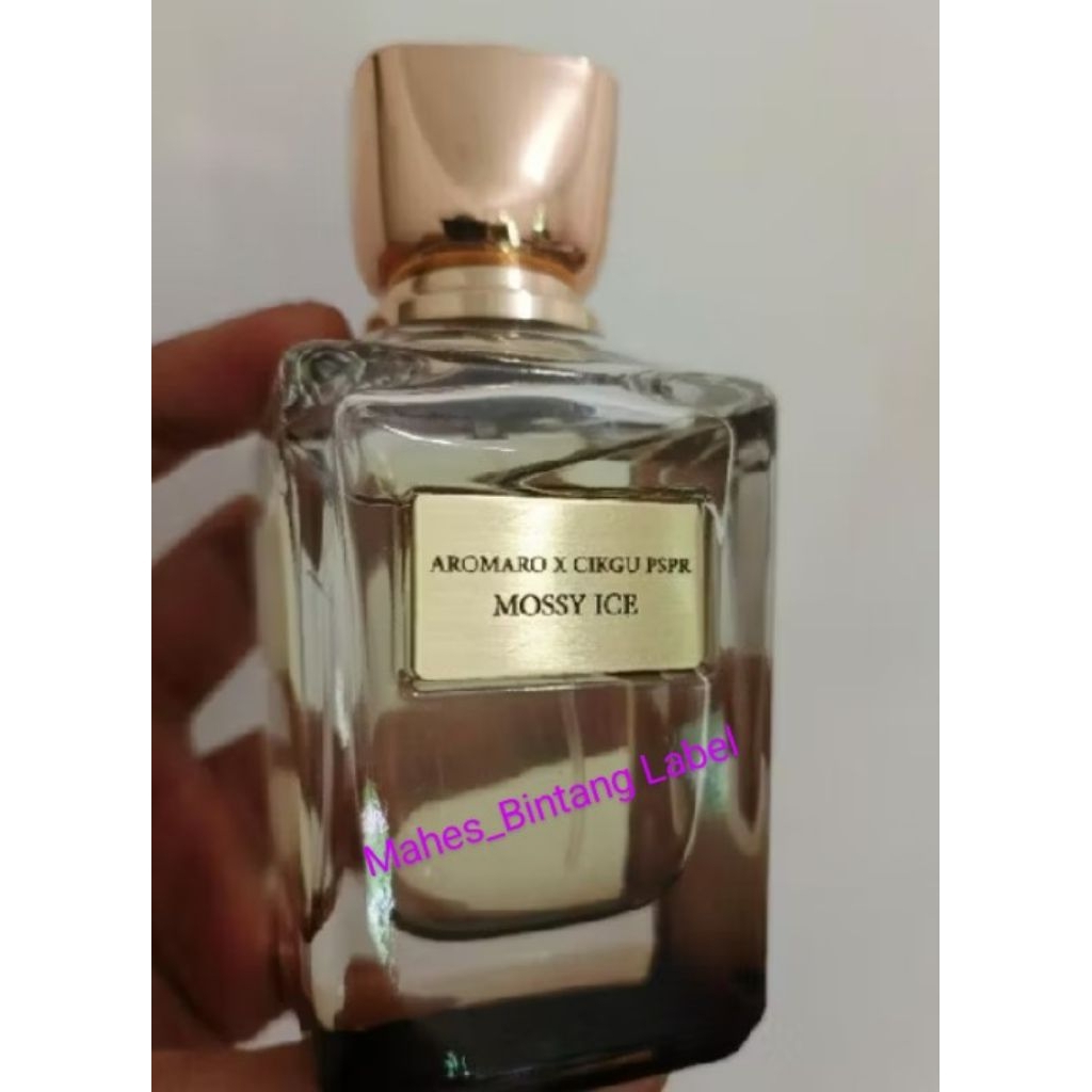 Label plate untuk parfum custom.