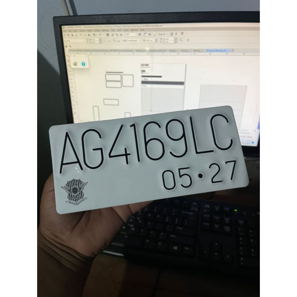 PLAT  PUTIH BAUT TANAM//PLAT BAUT TANAM