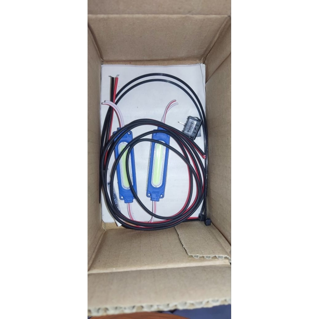 lampu kolong ice blue fullset