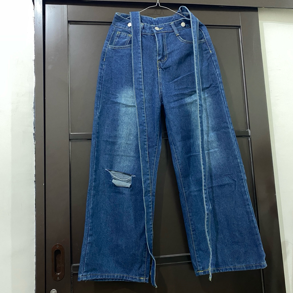 code A25 | Celana Overall Jeans Biru Denim Blue Cutbray Kekinian