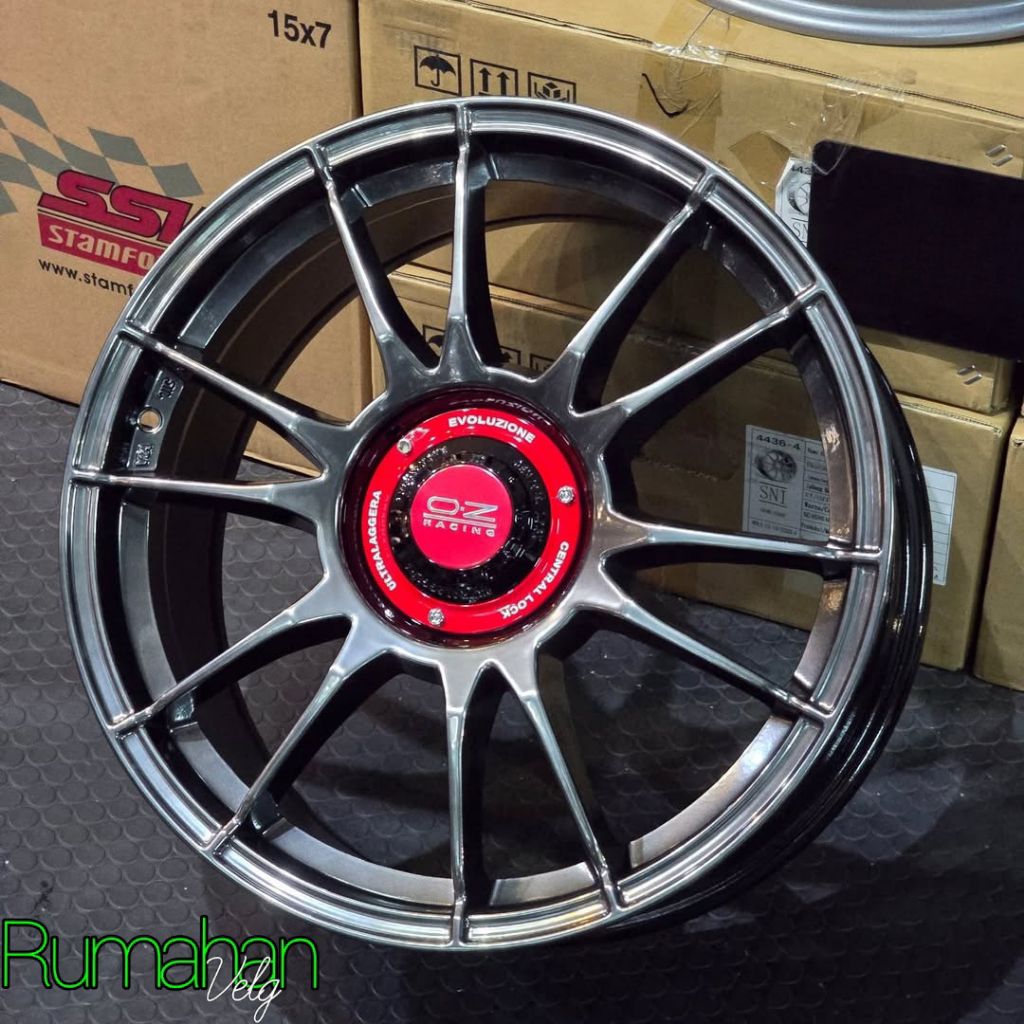 velg oz racing ring 18 pcd 5x114,3 lebar 8 velg mobil r18 pnp mobil Innova reborn Zenix Venture crv 
