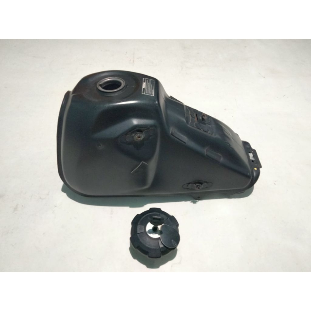 Tangki / Jok Original Copotan Honda CRF 150L.