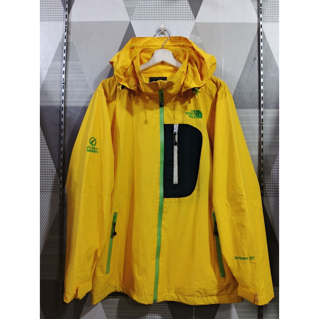 JAKET TH* N*RTH F*CE HYVENT DT FLIGHT SERIES HOODED
