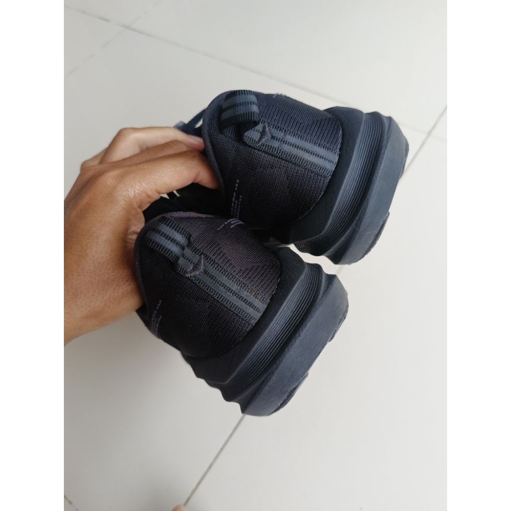 asics novablast 5 second size 39,5