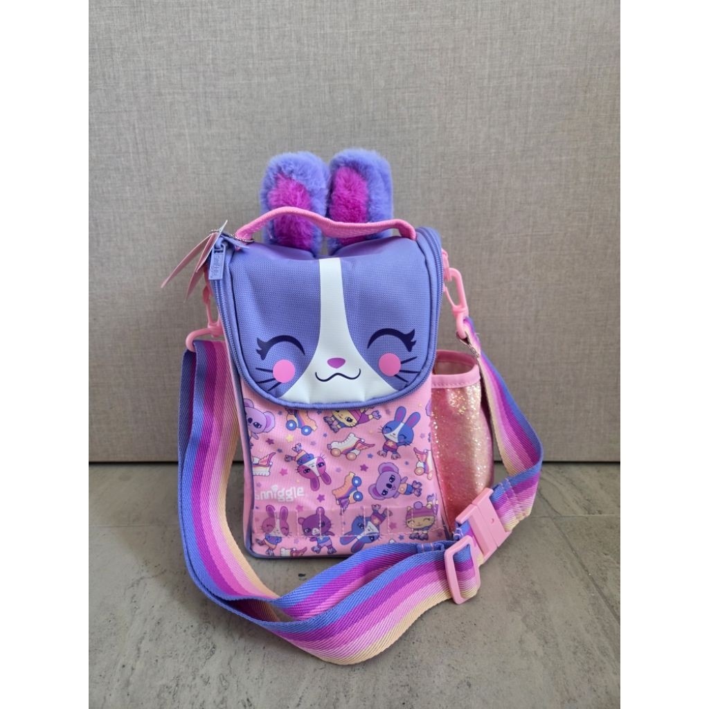 tas bekal sling smiggle movin original