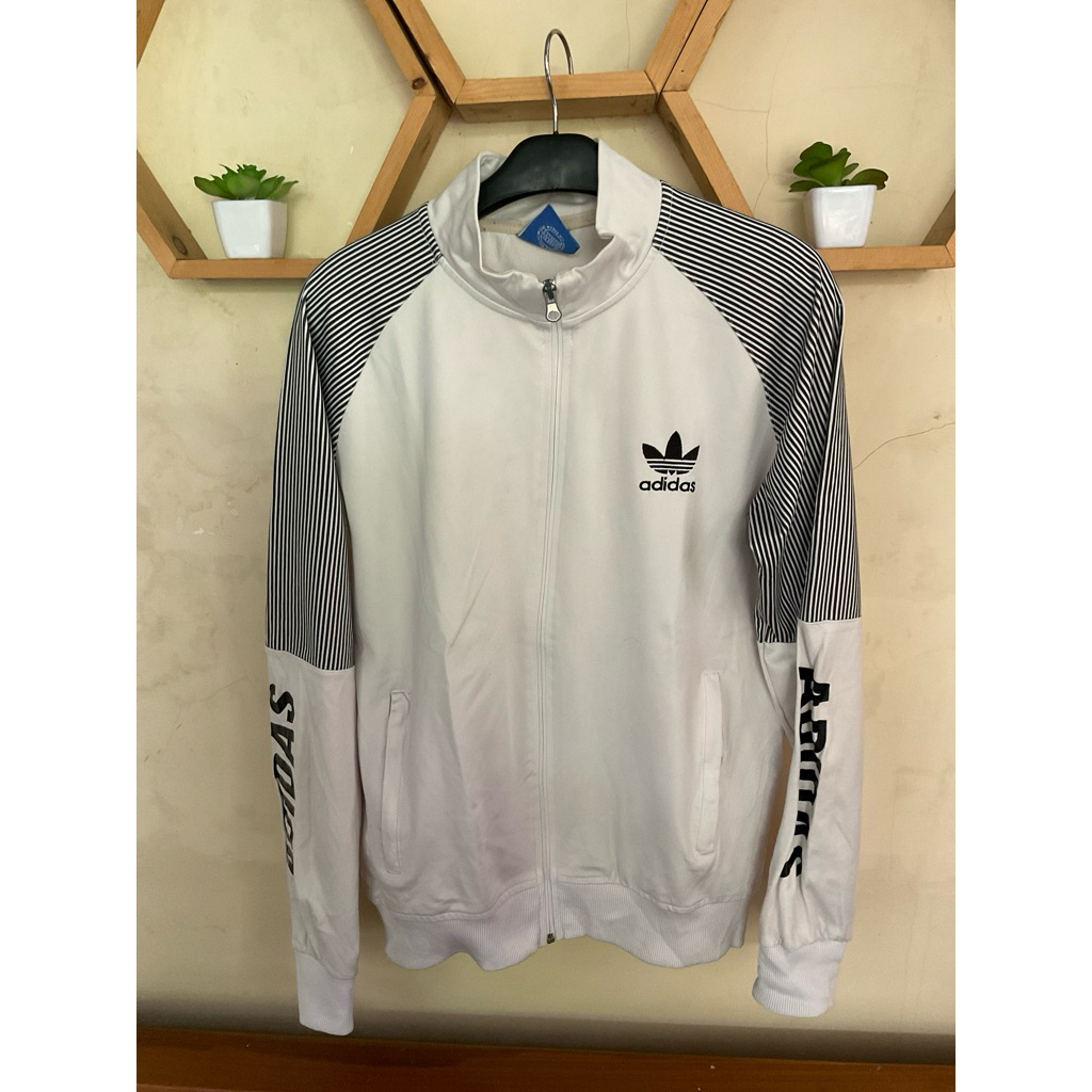 Tracktop Adidas Spell Out Very Rare