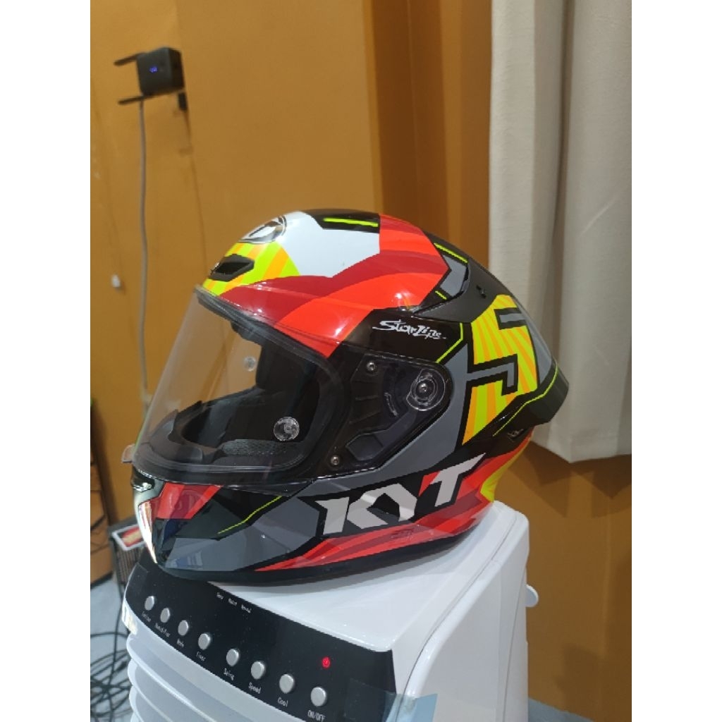 Kyt Tt Course jaume masia flux Size M ( Mulus ), Harga Awal 400k dan biaya packing 50K