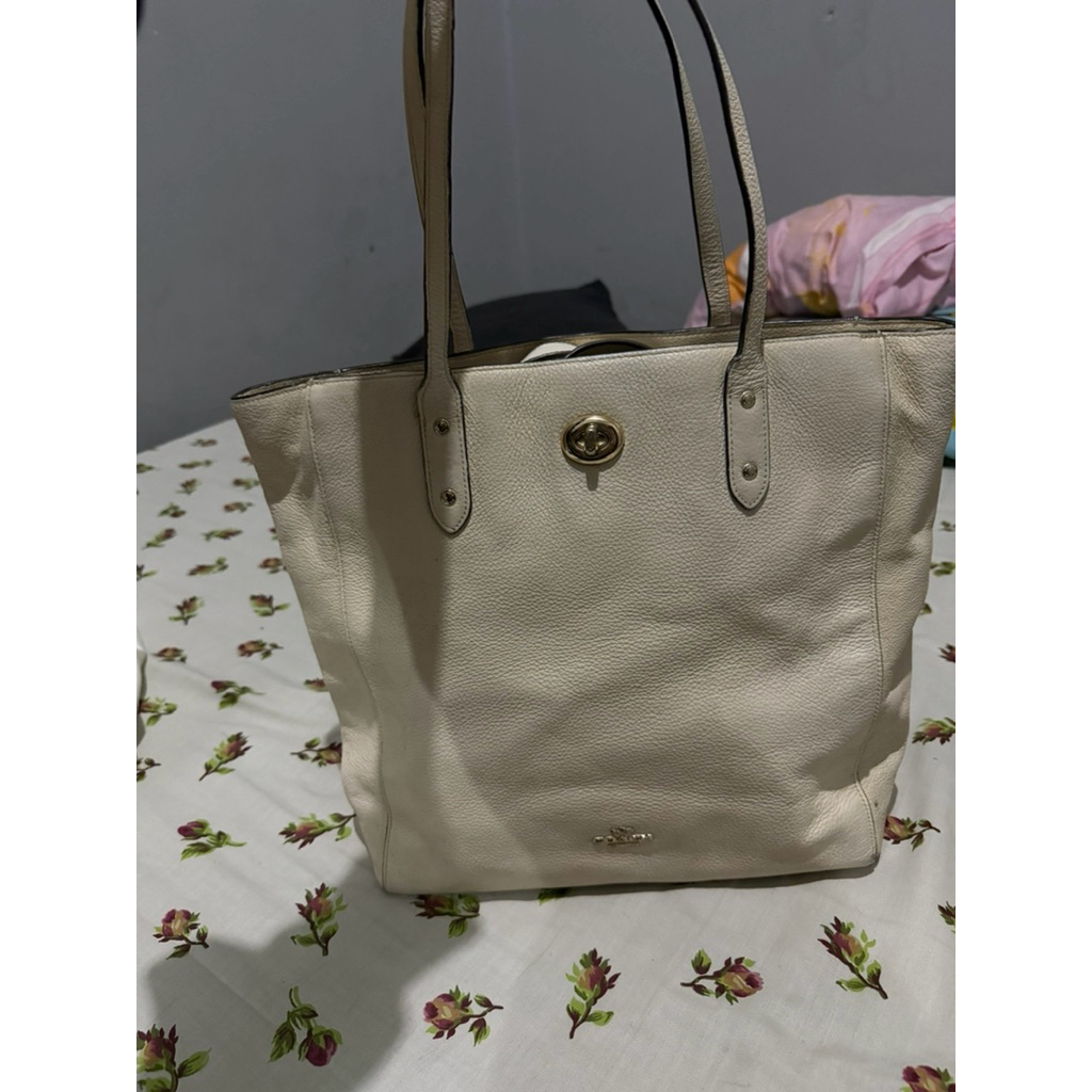preloved tote bag coach