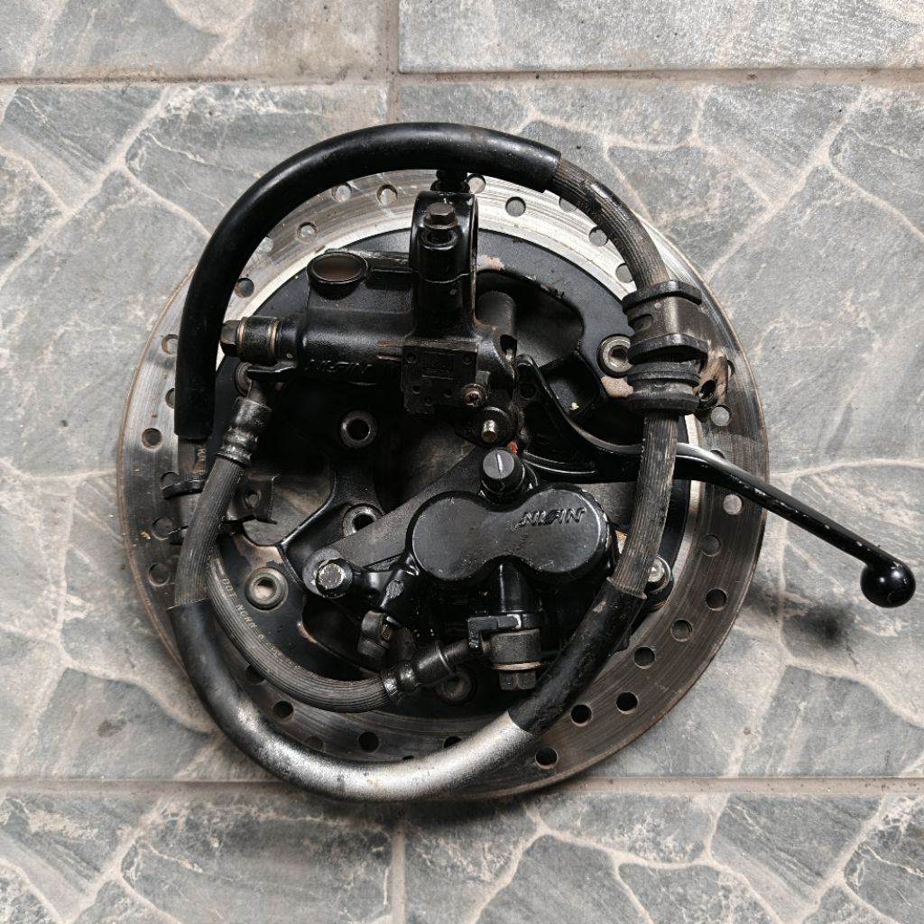 Pengeriman Depan set Master rem atas bawah Megapro Primus dan Tiger Revo ORI copotan