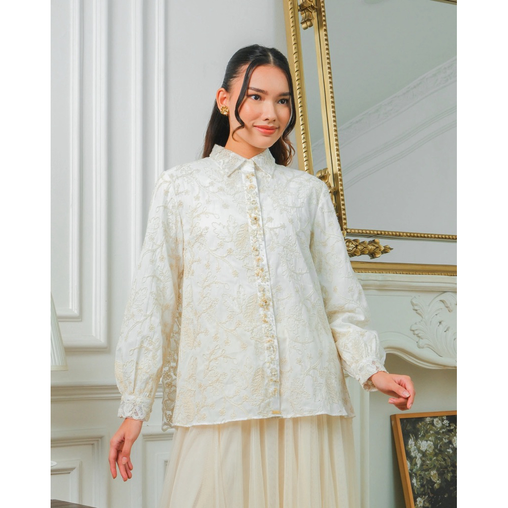 Muda Official Saluna blouse