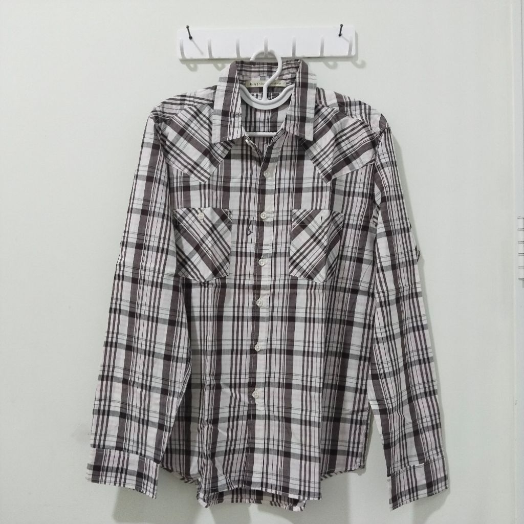Preloved Bekas Second Kemeja Flanel Kotak Kotak Abu Putih | Flannel Shirt Basic