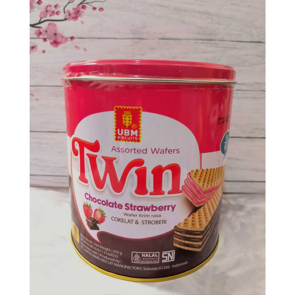 UBM WAFER TWIN 250GR KALENG EXP. 2/10/2026 ( 1 DUS ISI 6 )