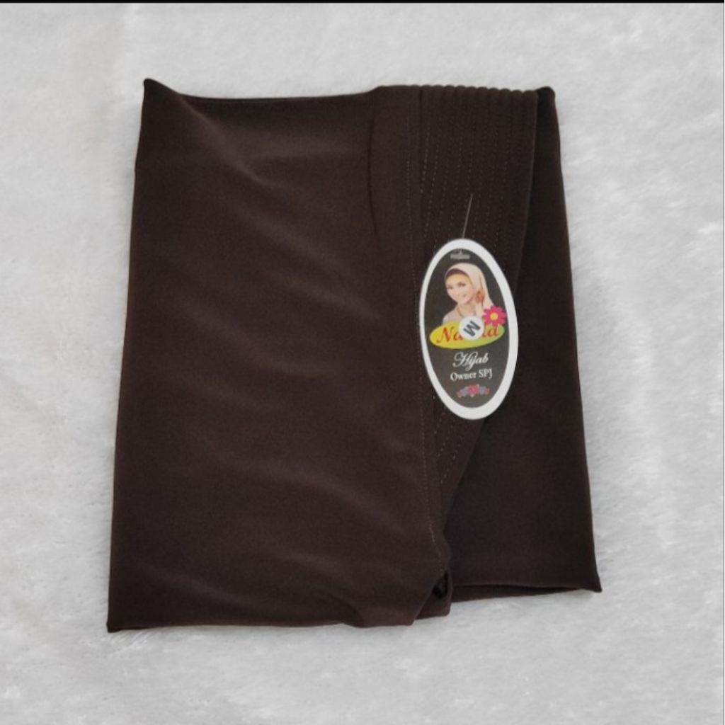 bergo hijab Nanda bahan Jersey ukuran XL nyaman di pakai