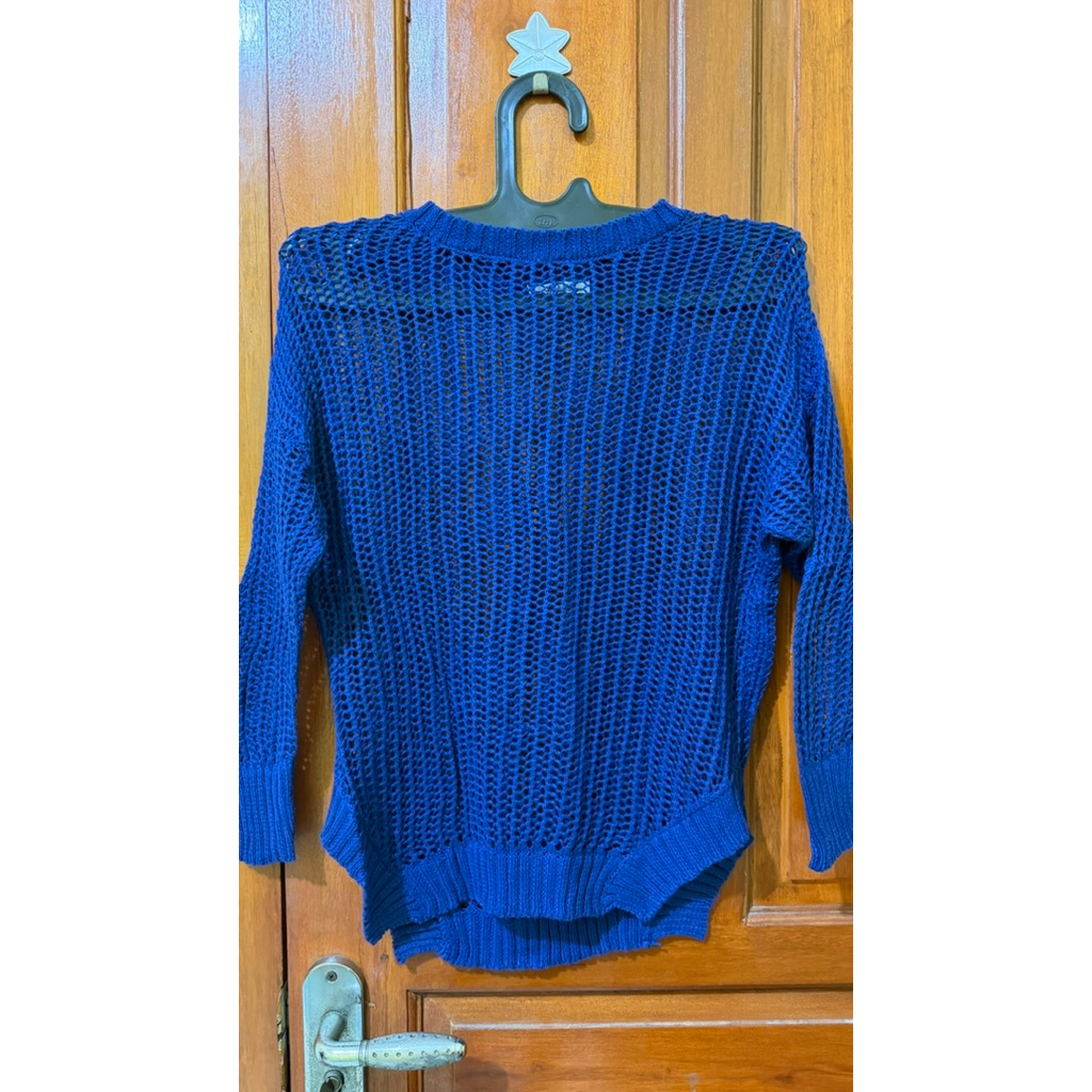 Preloved baju top wanita biru elektrik