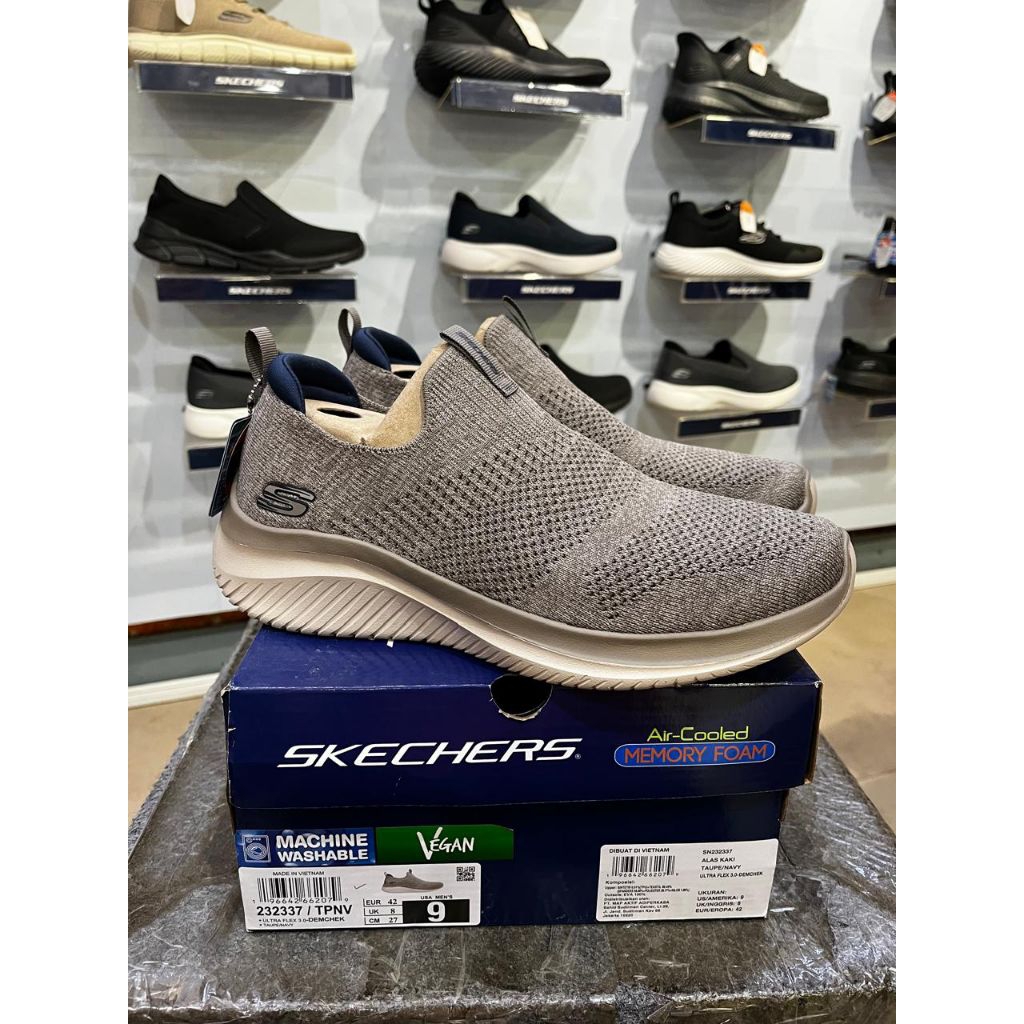Skechers slip on Men's Training Shoes
