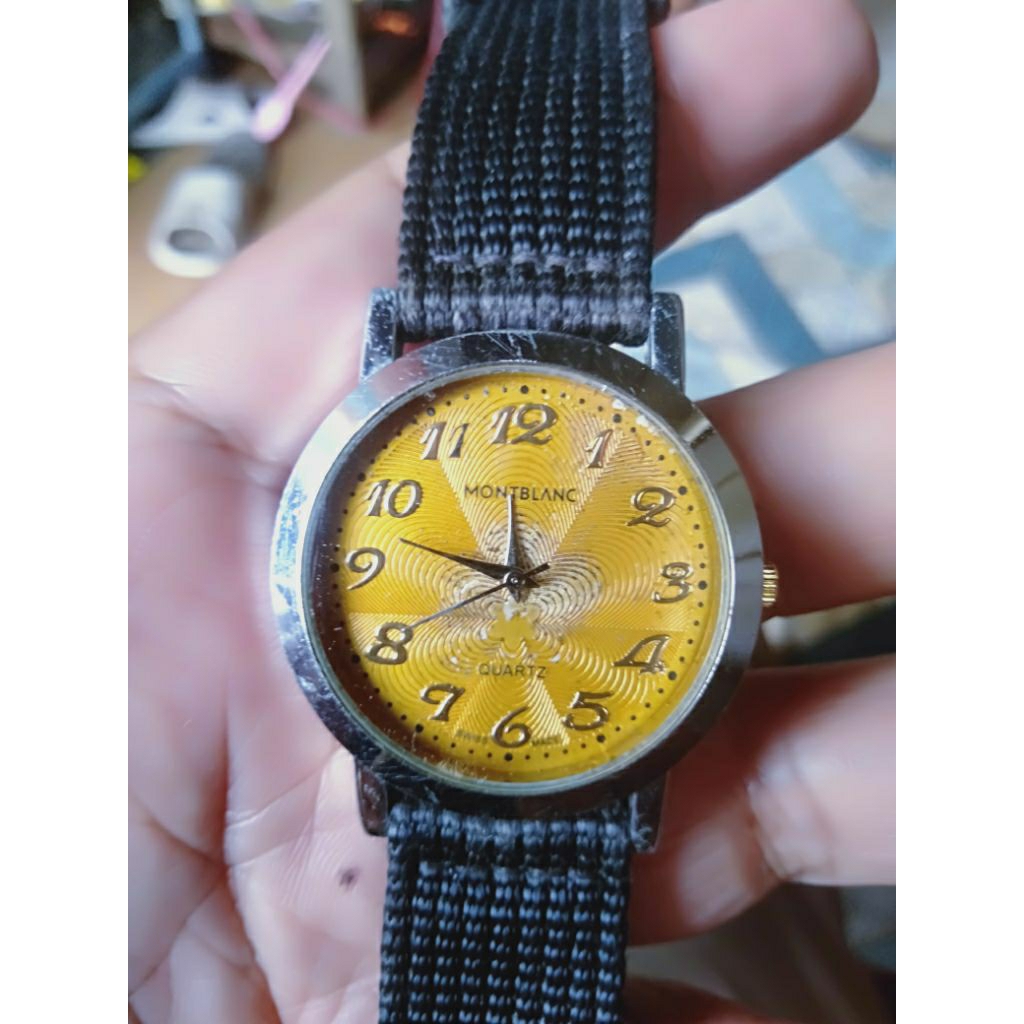 Jam tangan preloved jam tangan dial kuning