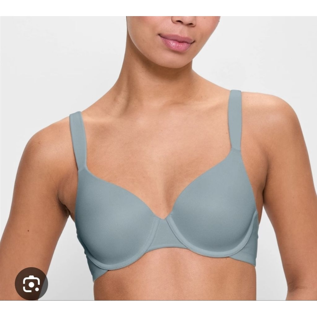 Bra  T-Shirt  Kawat Busa Tipis Branded by T@rget -34DD, 38C, 40D