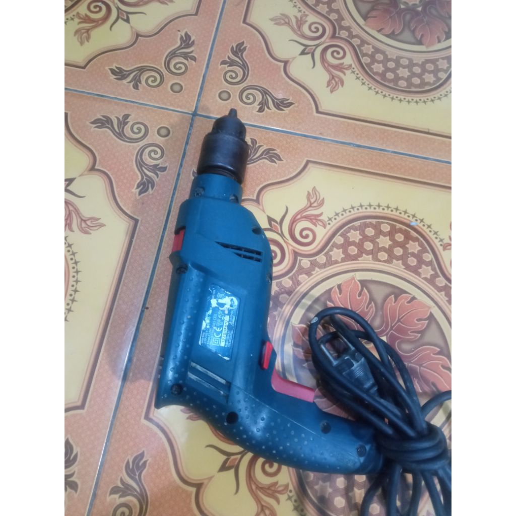 bor dril Bosch ukuran 13mm kondisi bekas normal semua siap pakai kerja