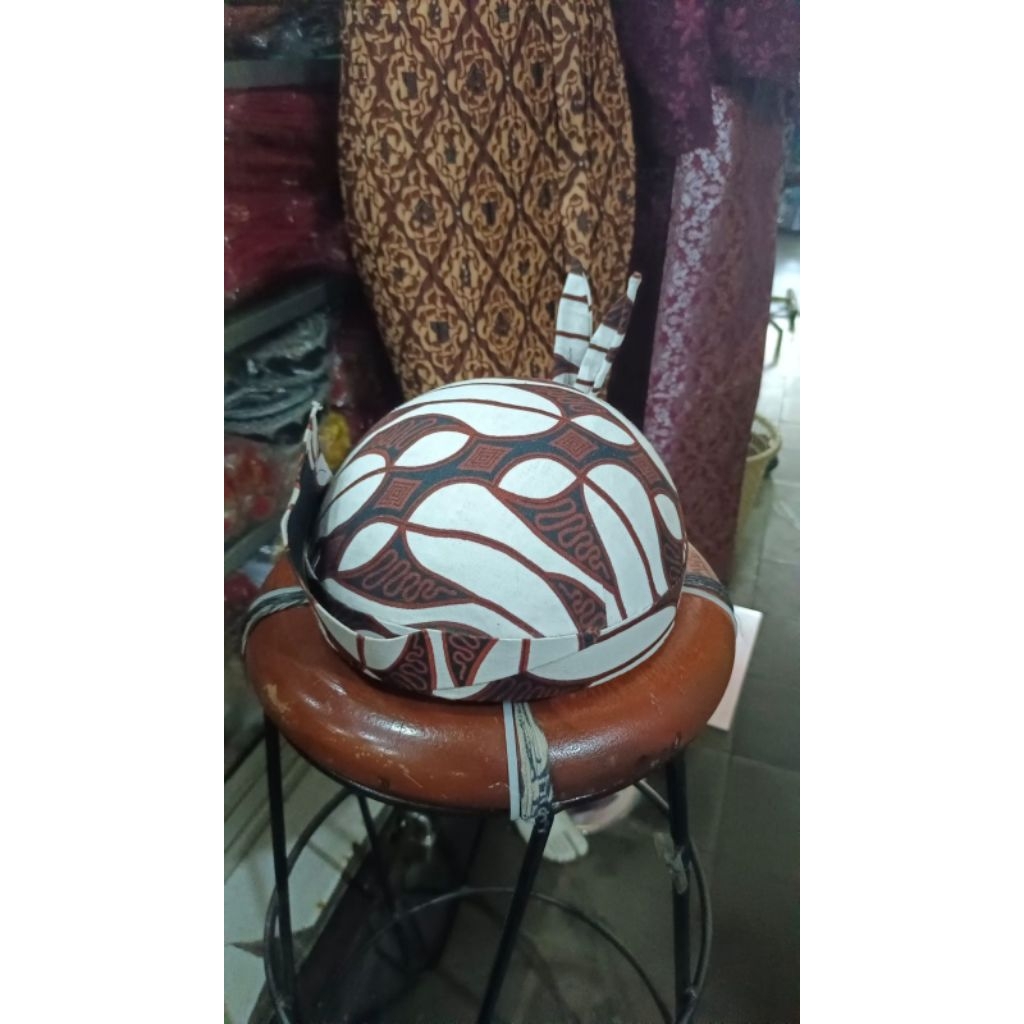 blangkon polos jawa timur