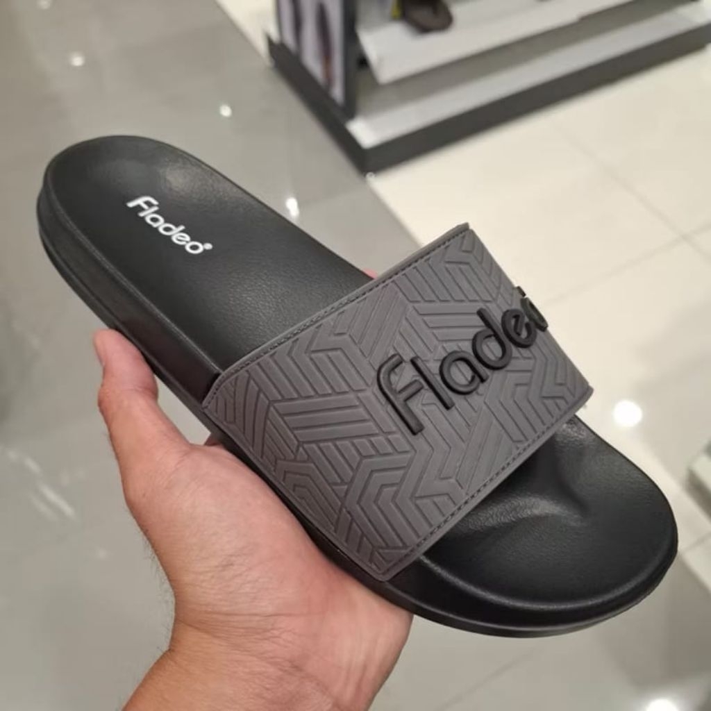 (Free Box) Fladeo Sandal Hitam Putih Pria Sendal Selop Phylon Karet Cowok Lentur