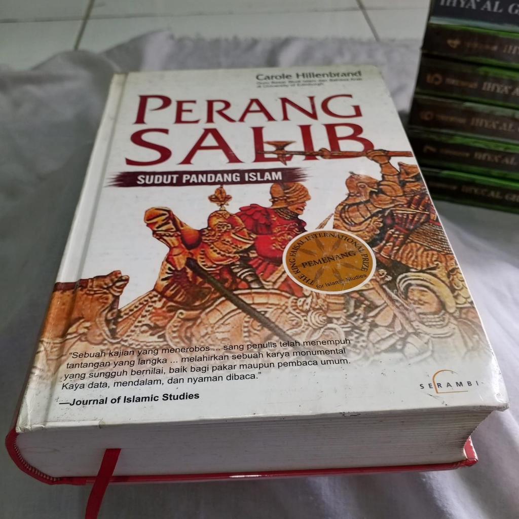 PERANG SALIB SUDUT PANDANG ISLAM BY DR CAROLE HILLENBRANDN- ORIGINAL LANGKA HARD COVER