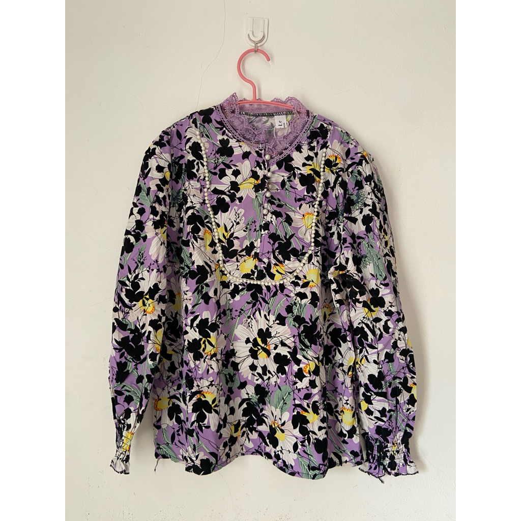 Atasan Korea kancing mutiara