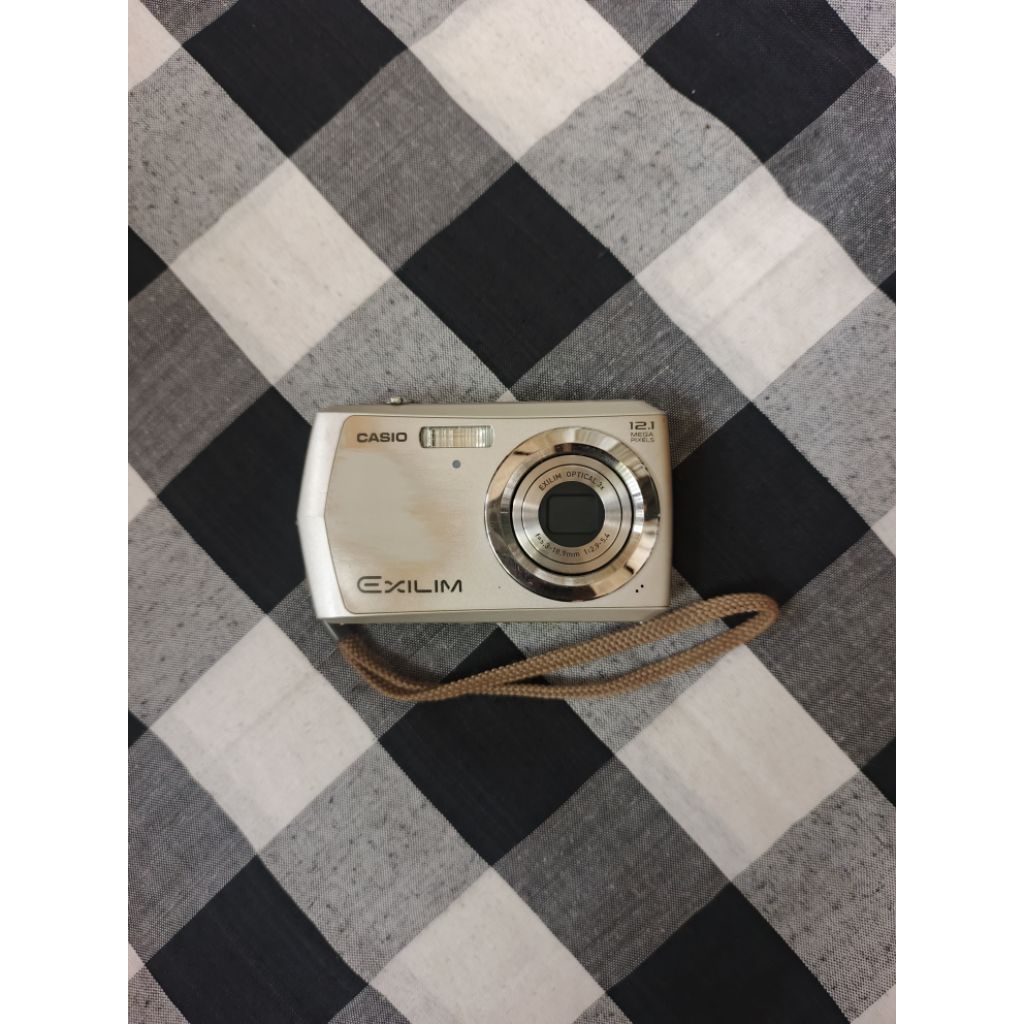 CASIO EXILIM EX-Z16 Second