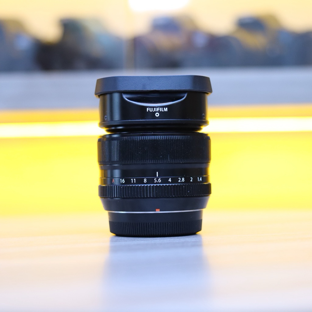 FUJIFILM XF 35mm F1.4 R / LENSA FUJIFILM XF 35mm F1.4