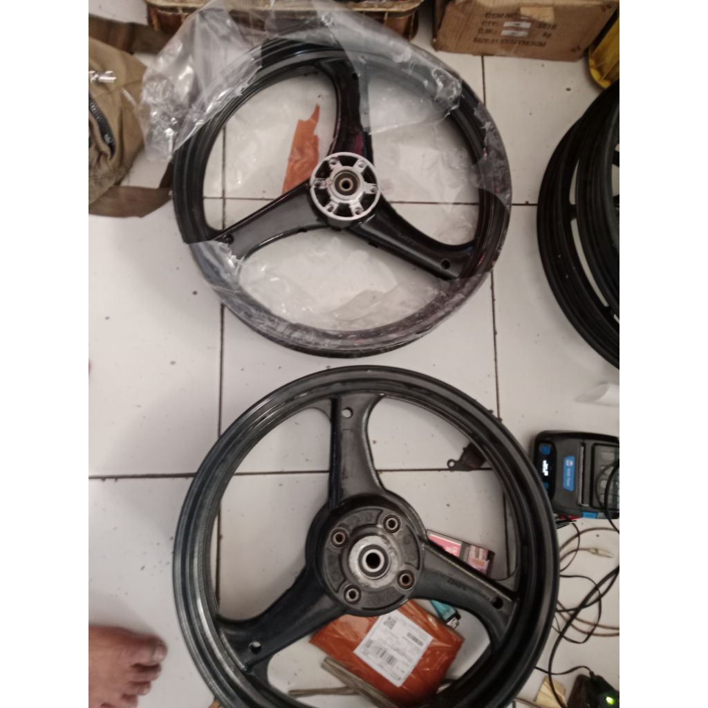 velg lebar glpro megapro tiger ring 17 nos new old stok velg lebar megapro palang 3 ring 17 350 250