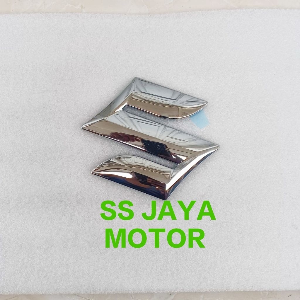 Emblem Grill depan Suzuki grand Vitara, APV arena Ertiga Original THN 2016-2017,1Pcs