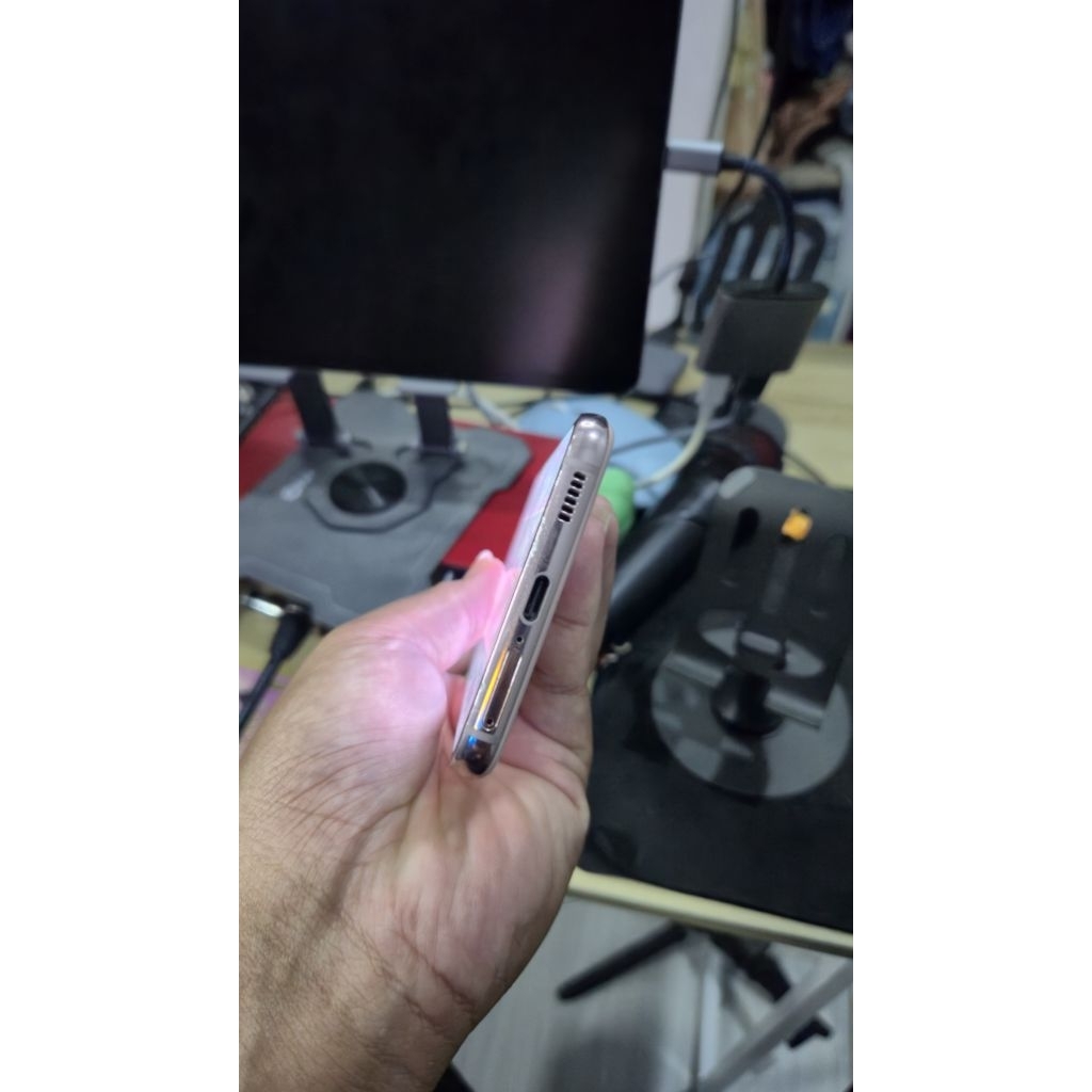 SAMSUNG S21 5G SEIN 8/128 MINUS LCD