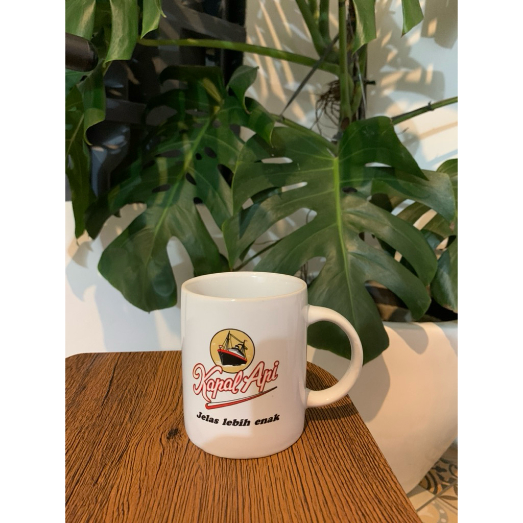 mug kapal api spesial kumis original