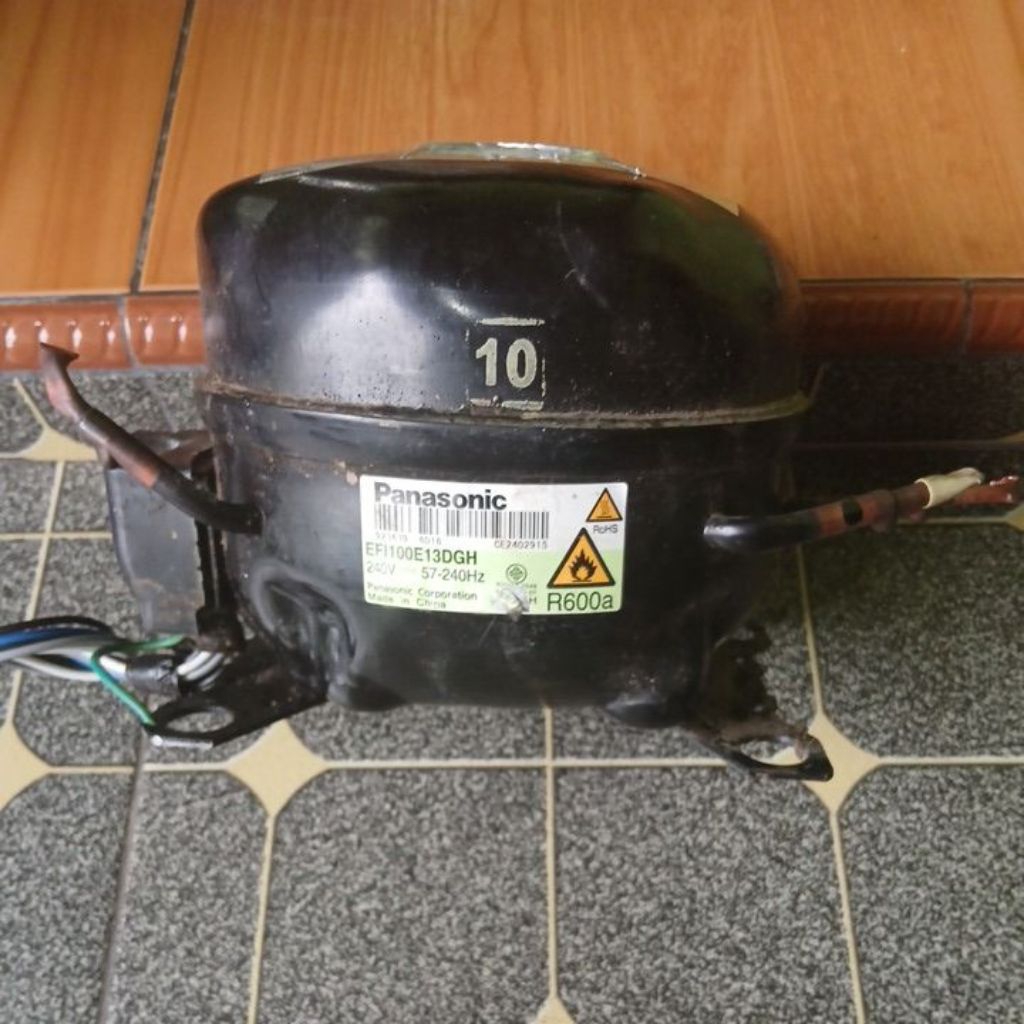 KOMPRESOR KULKAS PANASONIC INVERTER EFI100E13DGH ORI CABUTAN