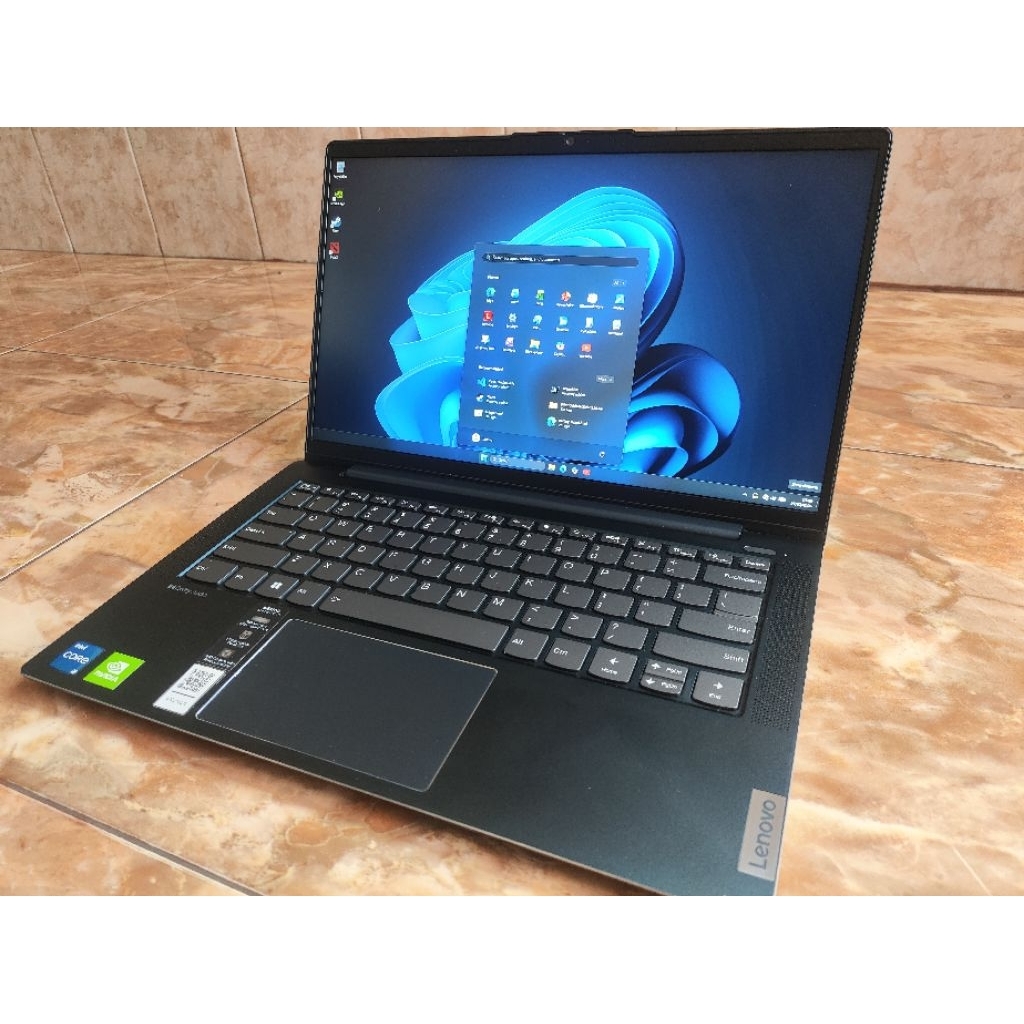 Lenovo IdeaPad Slim 5i Core i5 Gen 12 16/512GB NVIDIA MX550