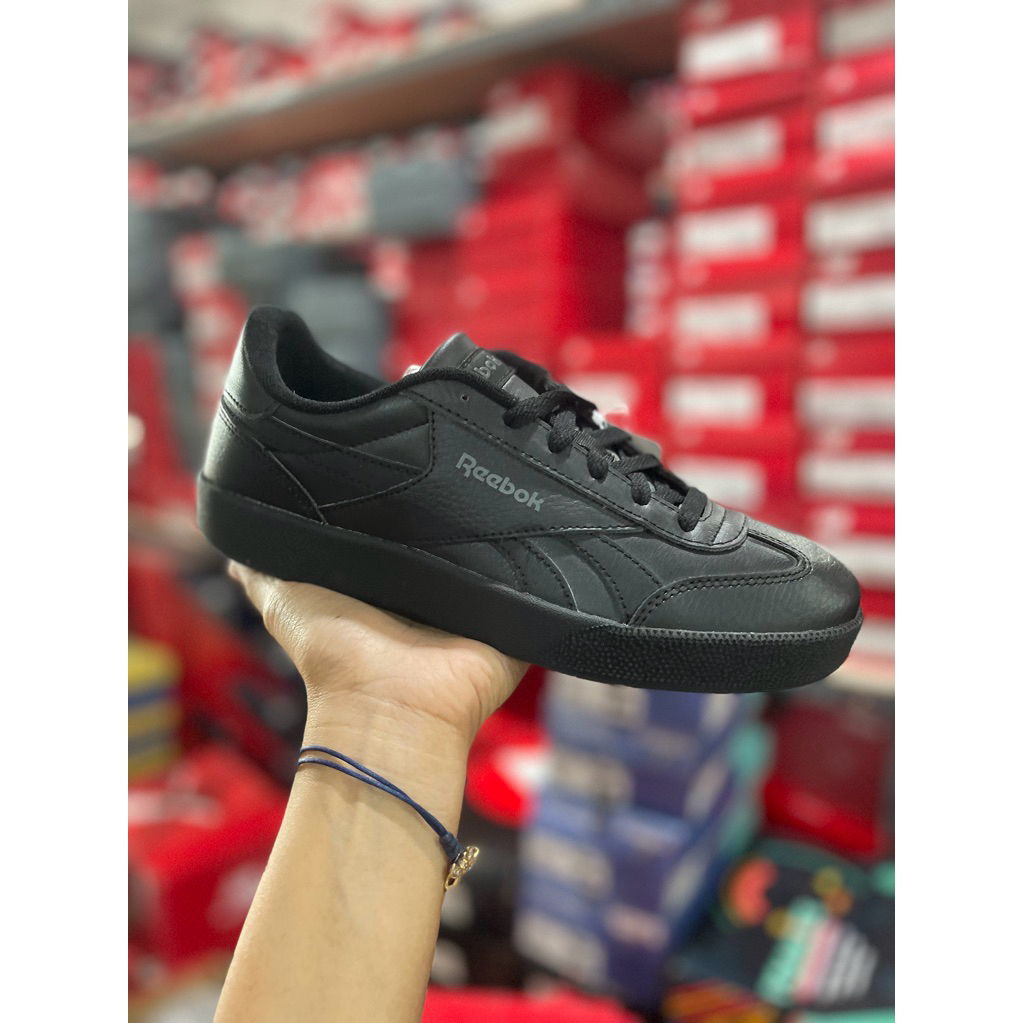 SEPATU REEBOK FULL BLACK SMASH EDGE SEPATU REEBOK UNISEX