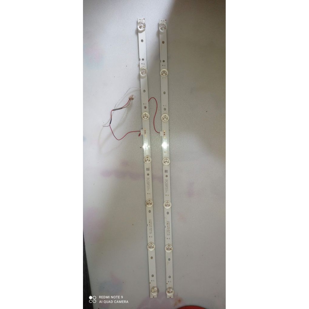 Backlight TV LED Panasonic TH-32E305G Original