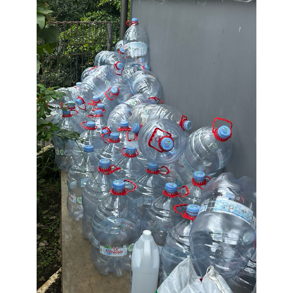 galon kosong le mineral 15liter