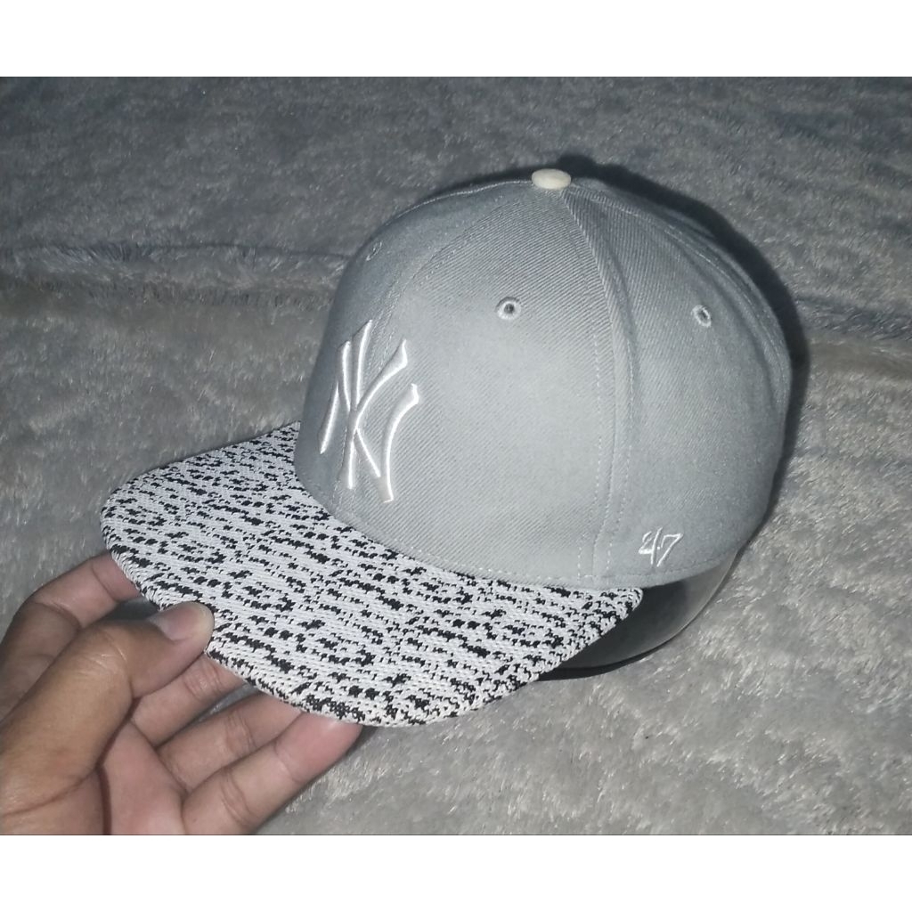Topi Snapback NY 47 Second