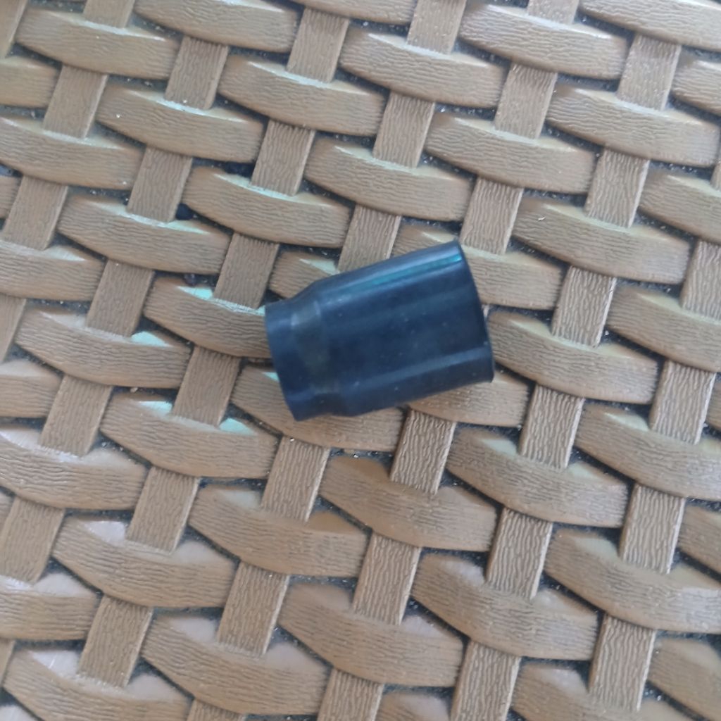 KARET TUTUP BAUT SPION UNIVERSAL