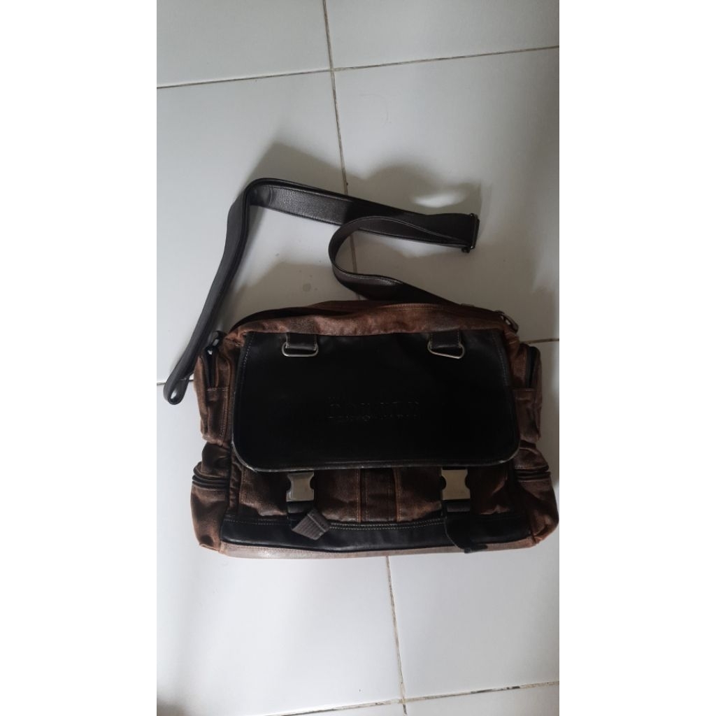 tas selempang kerja porter jepang