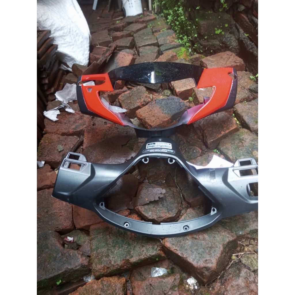 batok lampu depan batok belakang Honda Supra x 125 lama tahun 2005-2006