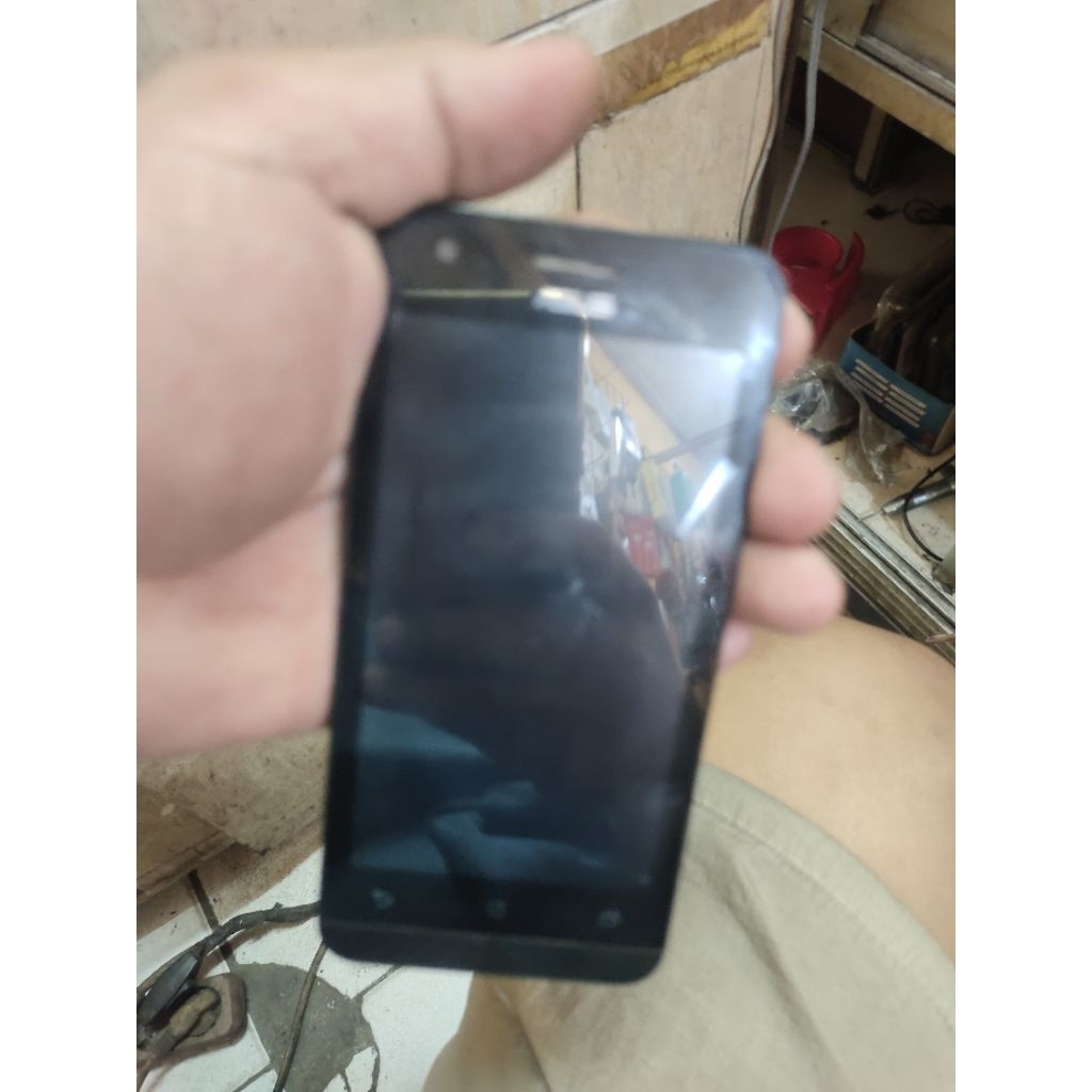 hp Asus Z007 Zenfone C matot LCD masih ok