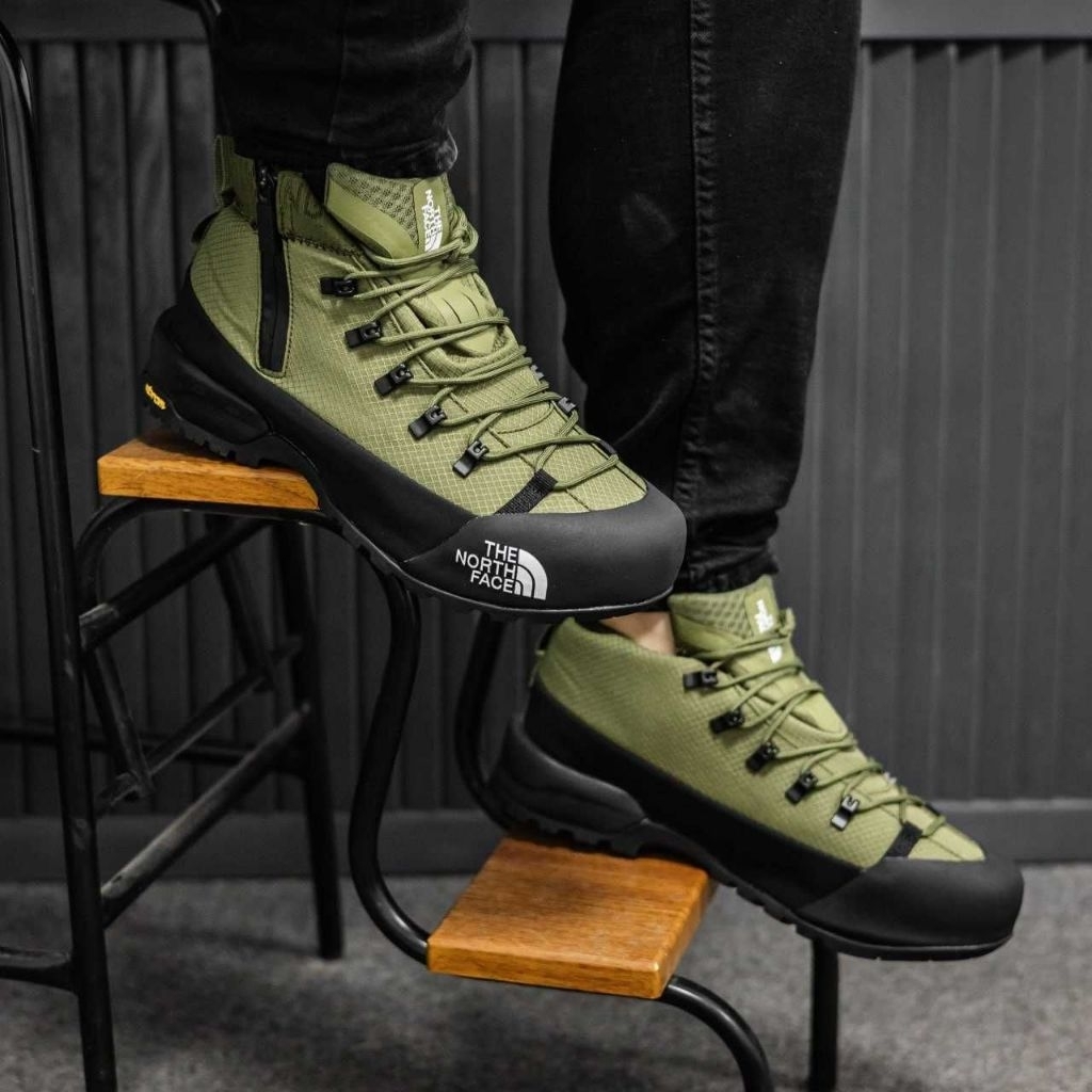 Sepatu Hiking TN Boa Goretex Black Grey