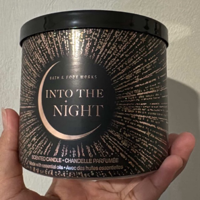 Into the night candle 3 wick Bath & Body works