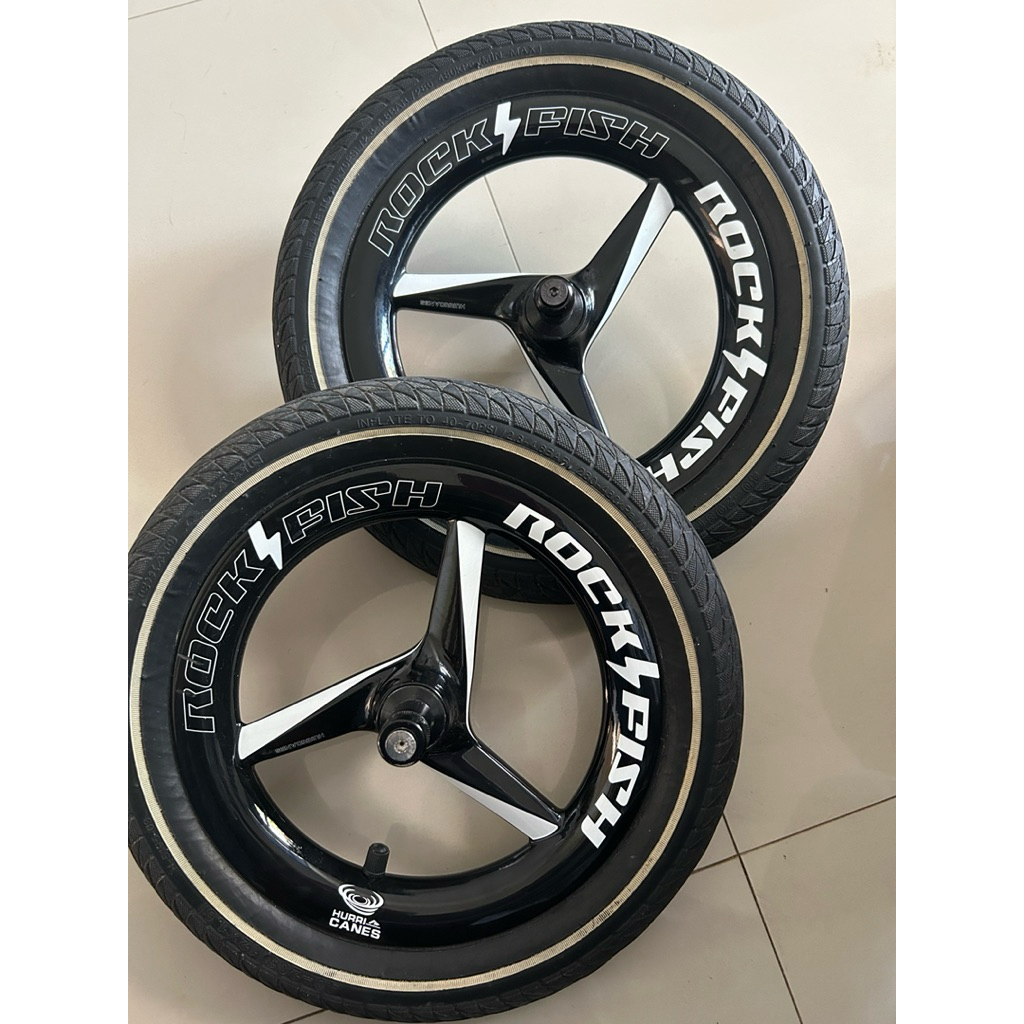 PL / preloved wheelset carbon rockfish hurricanes