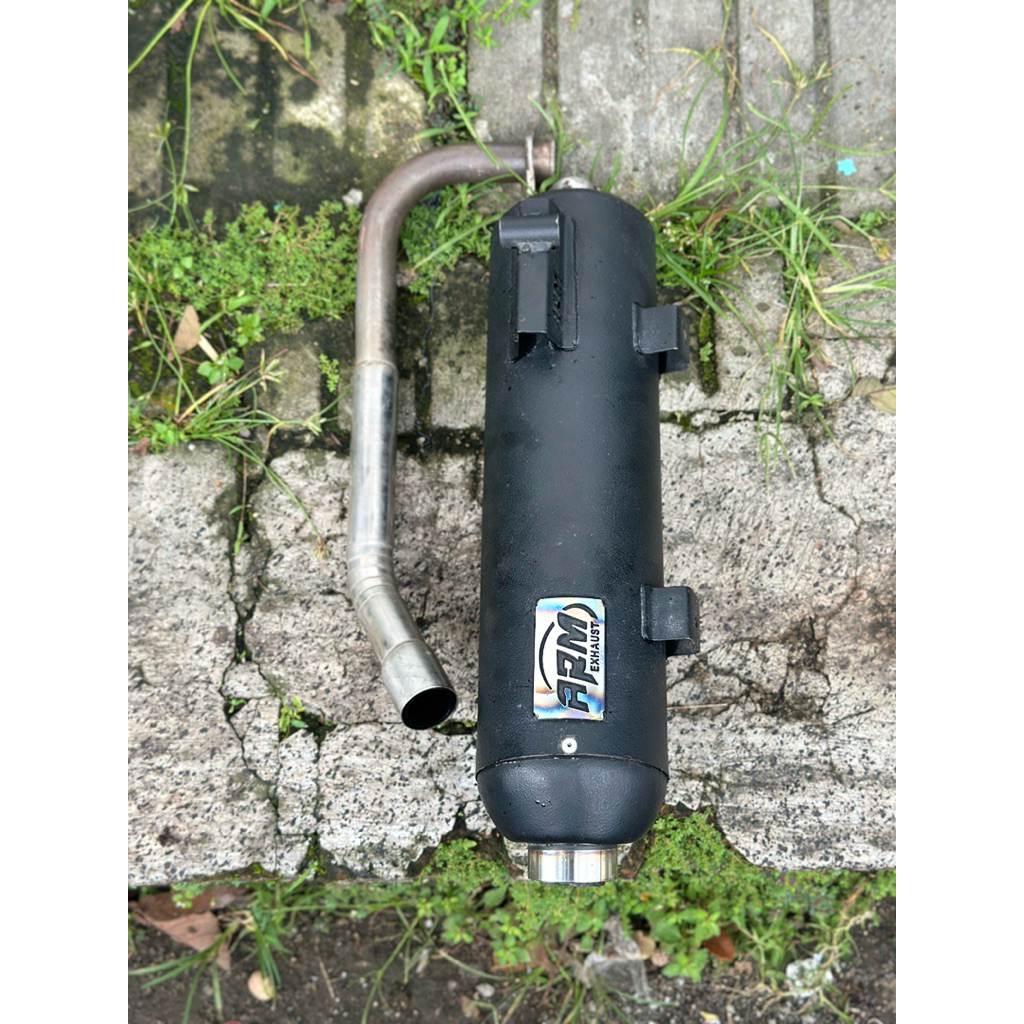 KNALPOT ARM LUSTER V1